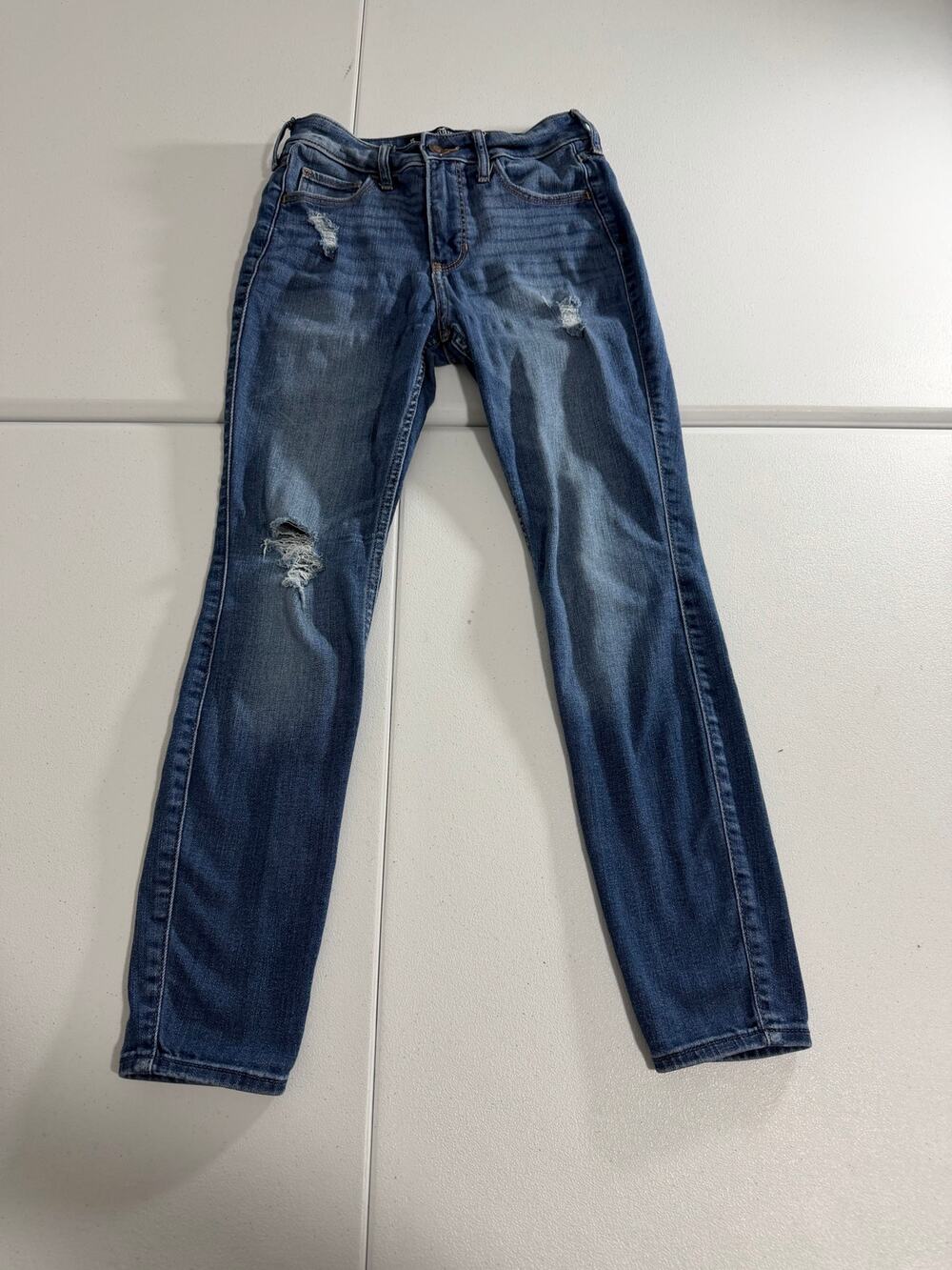 Hollister High Rise Super Skinny Jeans Distressed W25 L26